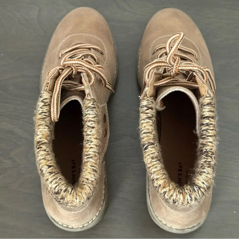 St. John's Bay Knit Top Lace-Up Boots Size 9.5